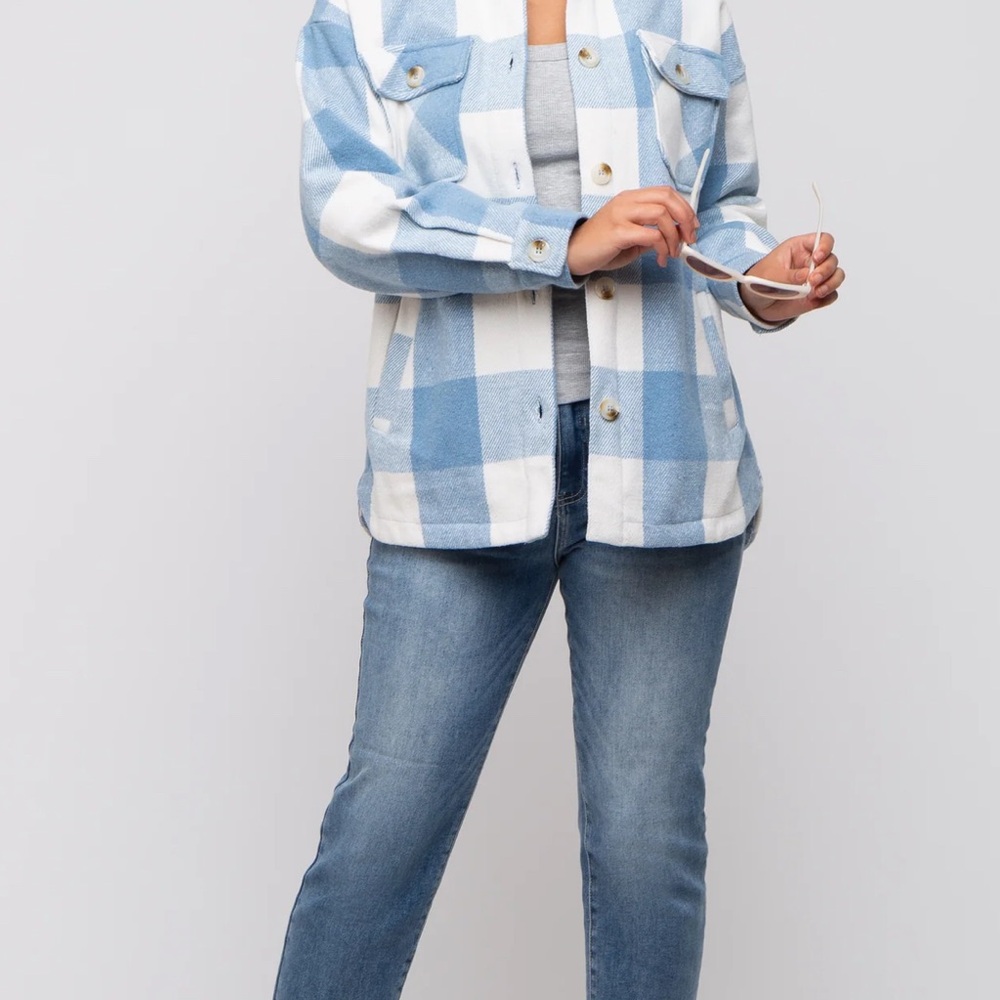 Blue and White Utility Jacket for Versatile Style